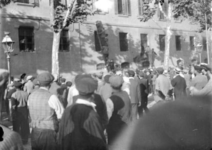 Over 6.700 photographs from Catalan photographer Josep Maria Sagarra
